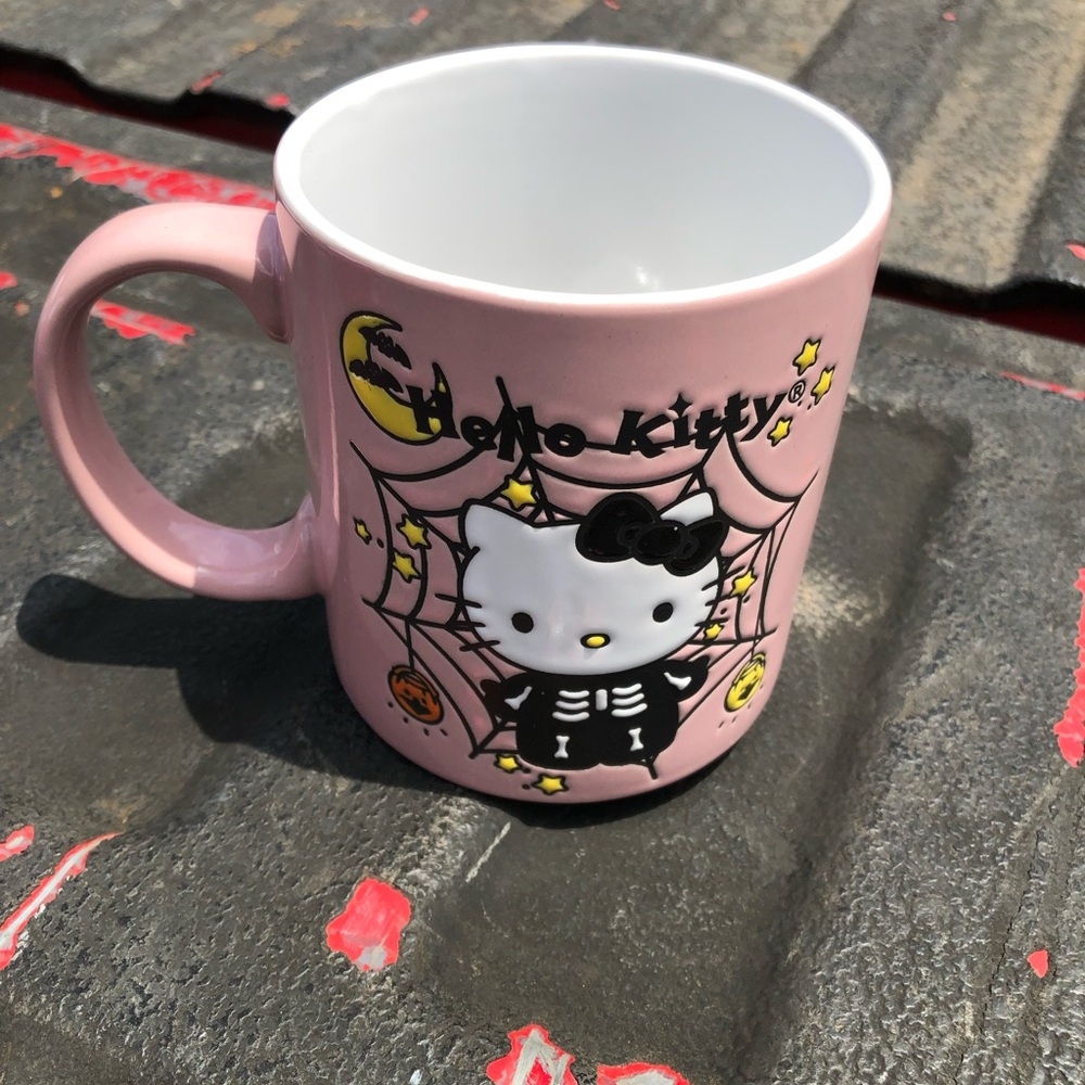 Hello Kitty Halloween Pink Skeleton Mug